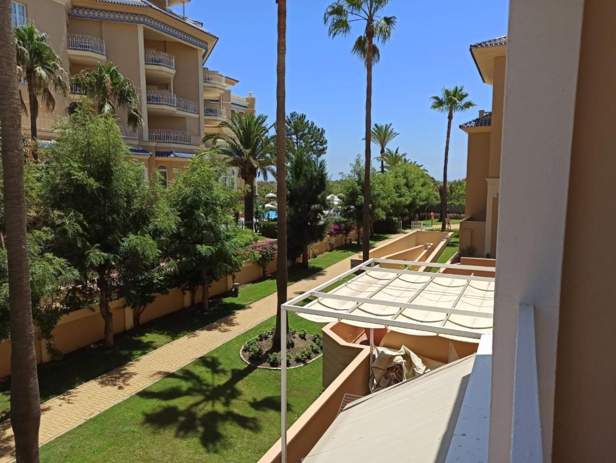 Apartamento 1 Dormitorio En Primera Linea De Playa Isla Canela Exterior photo